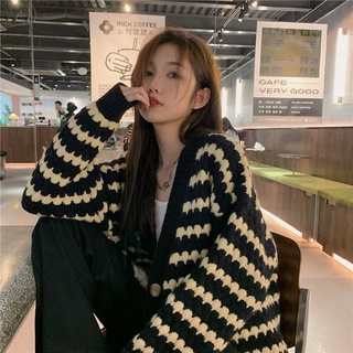 เสื้อกันหนาวคอวีผ้าถักลายขวางสไตล์เกาหลีสําหรับผู้หญิง