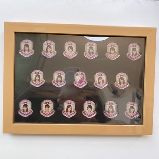 Nogizaka46 badge set