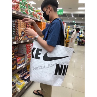 🇰🇷พร้อมส่ง❗️กระเป๋า Nike Reusable Shopping Bag ของแท้ 💯 จาก shop เกาหลี