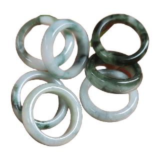 แหวนหยก พม่าแท้ Jadeite Type A คละสี (ราคานี้แม่ค้าสุ่มเลือกวงให้นะคะ)