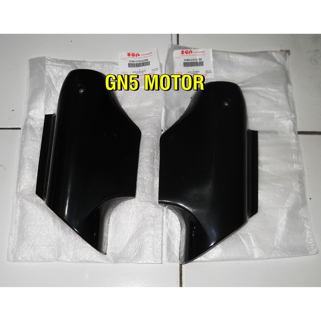 ฝาครอบสํานักงานสีดํา SATRIA 2-STOKE DUMBA RU ORIGINAL 51881-21D10L888 51882-21D10L888