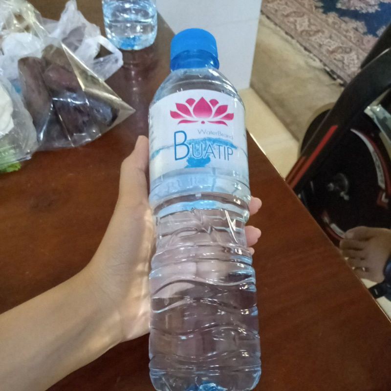 น้ำดื่ม ธรรมชาติ ตราบัวทิพย์