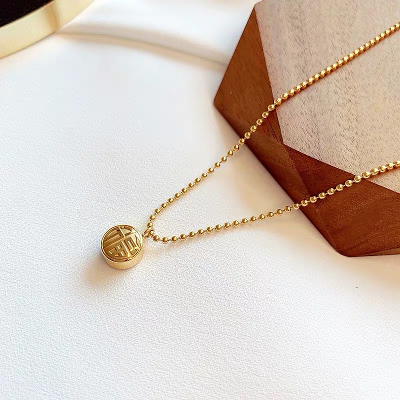 สร้อยคอโซ่สั้น เหล็กไทเทเนียม 18K จี้ตัวอักษร Happy สีโรสโกลด์ ไม่จางง่าย ของขวัญวันเกิด วันวาเลนไทน์ สไตล์จีน