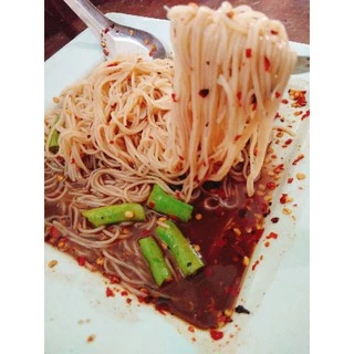 ☆ขนมจีนอบแห้งสูตรเส้นเล็กเหนียวนุ่ม(แพคเกจใหม่ น้ำหนัก 65g.)