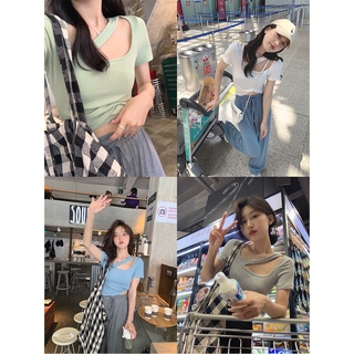 ✨ใหม่พร้อมส่ง✨AL-CF0484 เเสื้อไหมพรมแขนสั้น เสื้อแขนสั้น แต่งไหล่ขาด(37007)