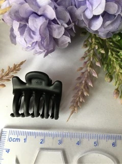 กิ๊บหนีบผมเกาหลี🇰🇷2.5cm 1 ชิ้น))นำเข้าจากเกาหลีของแท้ Made in Korea ไซค์เล็ก ใช้หนีบผมด้านหน้า ทนทาน