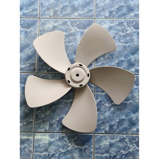 0000745 ใบพัดลม อุตสาหกรรม  Hatari ฮาตาริ 22 นิ้ว พลาสติกเหนียว ไม่แตกง่าย Industrial fan blade Hatari แท้จากบริษัท