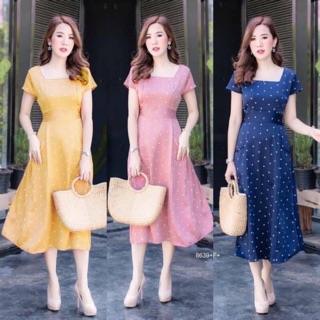 PE8639 Dress ชุดเดรสคอเหลี่ยม ผ้าโฟร์เวย์พิมพ์ลายจุด เย็บแต่งกระเป๋าหน้า 2 ข้าง เอวยืดสม็อคหลัง