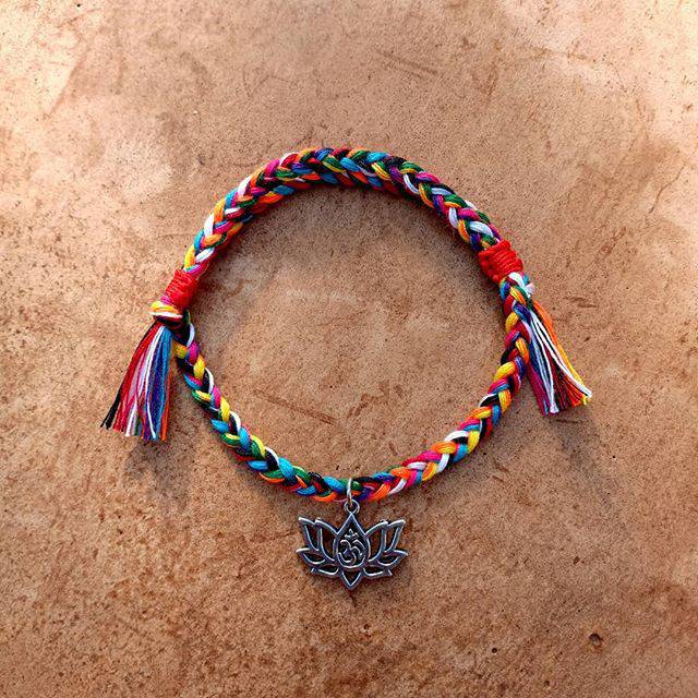 แยก Jalin Lotus Omkara Sangadatu Bracelet / Nine Color Bracelet / Balinese Accessories / Split Omada