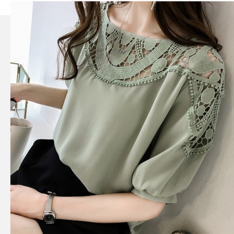 เสื้อลูกไม้ปาดบ่า งานวยตรงปก ไม่ต้องรอของ มีพร้อมส่ง