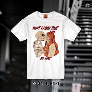 สะบัดใส่ เสื้อยืด ลายสกรีนอย่างดี ไม่หลุด ไม่จาง การันตี ไม่ต้องรีด มีไซส์ M/L/XL พร้อมส่ง