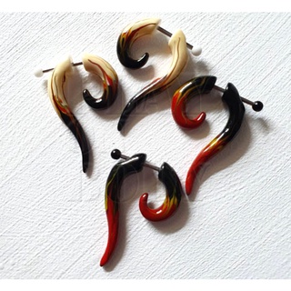 ต่างหู Fake Ear Plug จิวหลอก จิวหูพลาสติก ลายไฟ Unisex Black Spiral Earring เครื่องประดับ เจาะสะดือ จิวหูหลอก ระเบิดหู