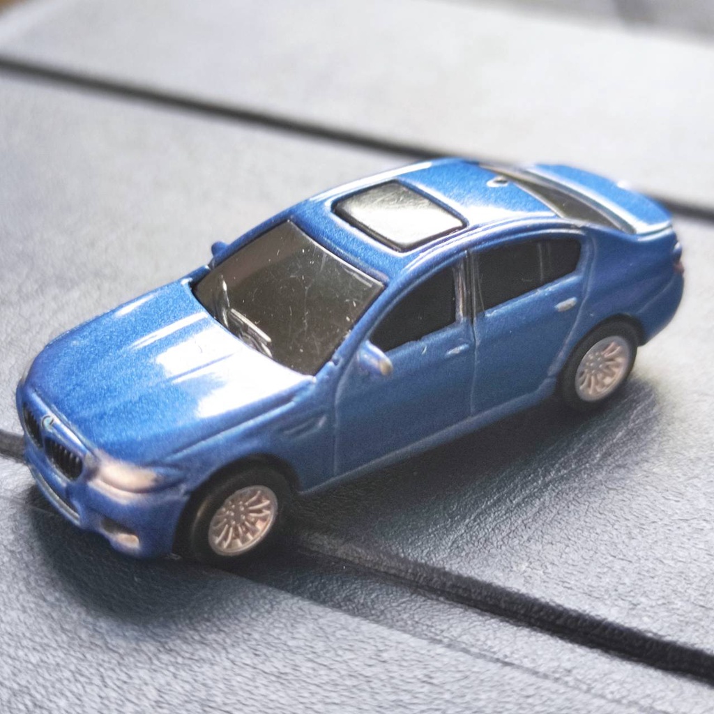Mini Model car 1:72 BMW M5 F10 Georgia Coffee