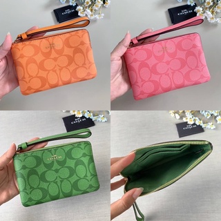 🎀 (สด-ผ่อน) คล้องมือ 1S หลายสี COACH 91178 CORNER ZIP WRISTLET