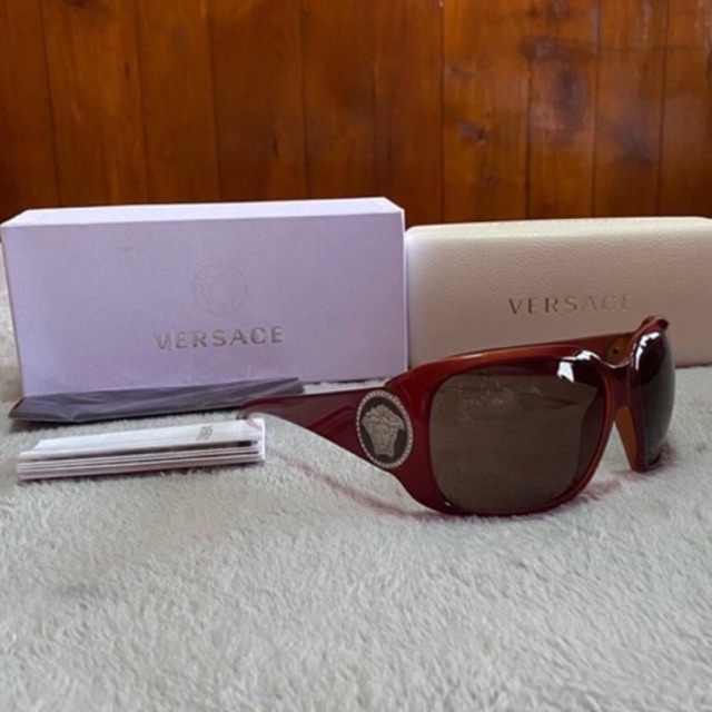 versace medusa sunglasses แว่นตา ของแท้ มือสอง แบรนด์เนม แว่นกันแดด