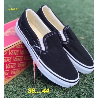 🎉🎉 รองเท้าผ้าใบ vans classic slip on ของผู้หญิงและผู้ชายแบบสวม