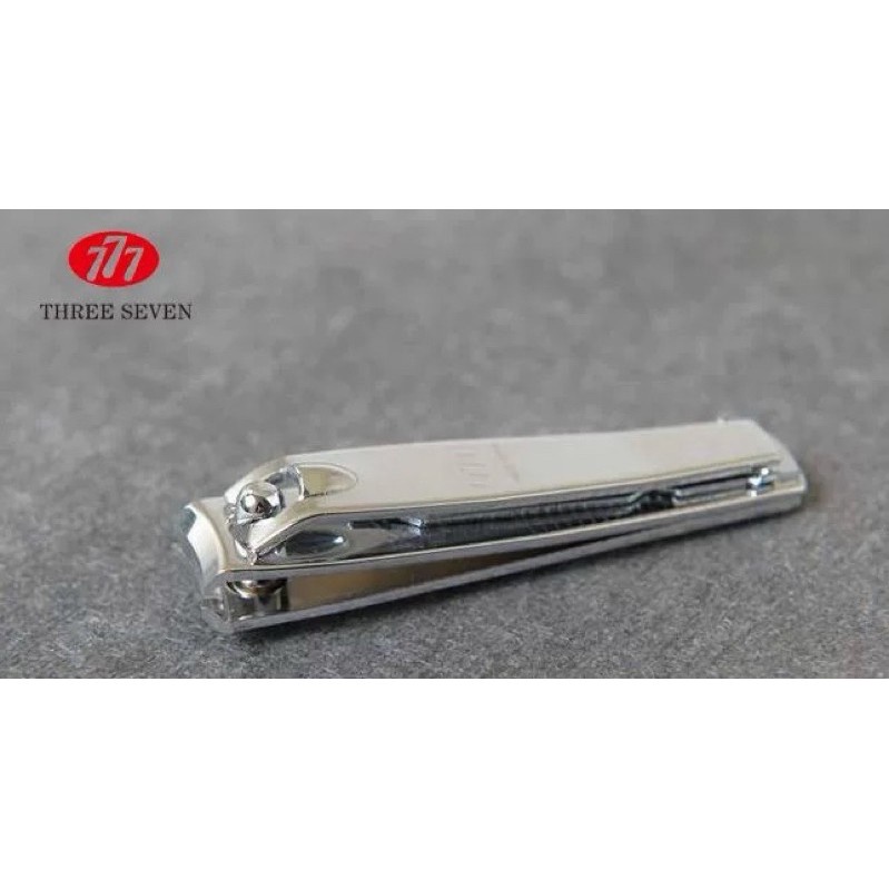 กรรไกรตัดเล็บ แบรนด์ 777  Korea