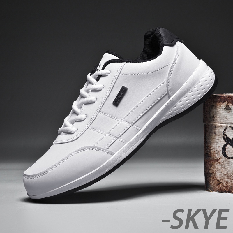 SKYE รองเท้าผ้าใบสีขาวผู้ชาย ขนาด 39-48 รองเท้าผู้ชายไซส์ใหญ่ แฟชั่นสไ ตล์เกาหลี