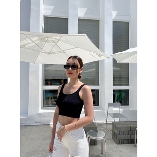 เสื้อกล้ามครอปทรงเบสิคด้านล่างผ้าเข้ารูปให้ดูมีเอวสไตล์ Sporty