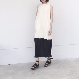 MAXI