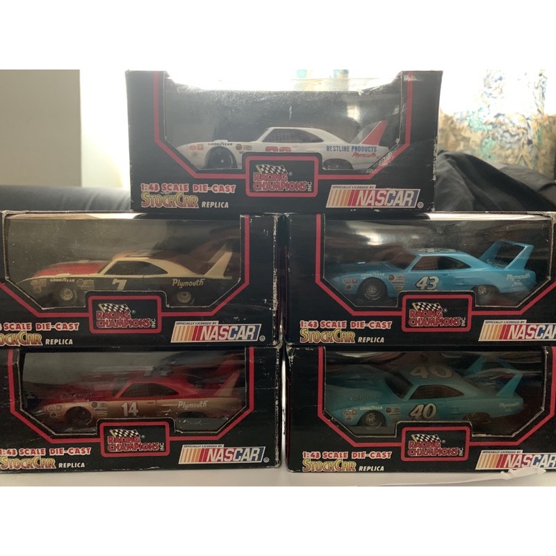 Nascar Plymouth Superbird