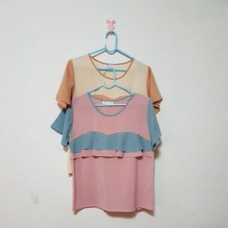 เสื้อชีฟอง แต่งระบายช่วงอก หวานมากๆ