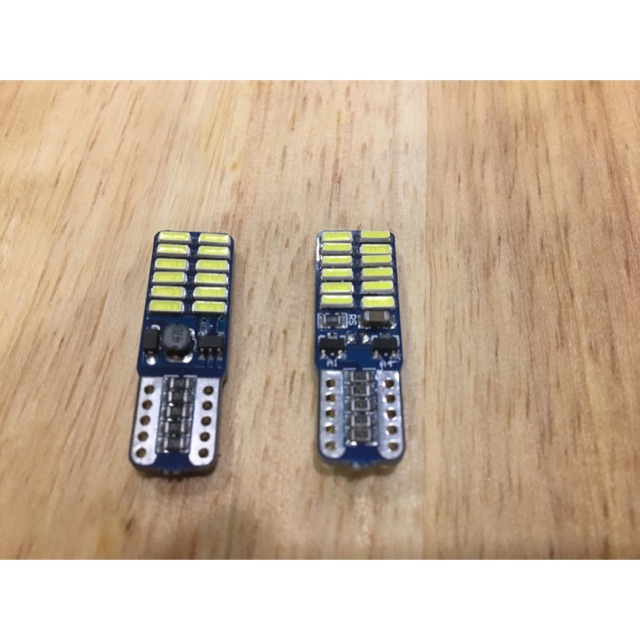 หลอดไฟหรี่ led t10 24SMD+IC Canbus