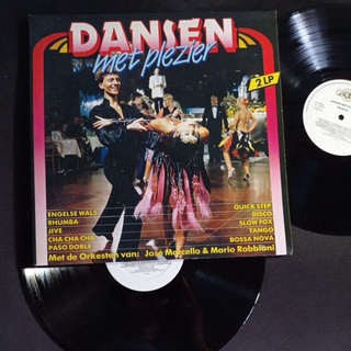 แผ่นเสียง 12 นิ้ว 2 LP รวมเพลงลีลาศ Dansen Met Plezier จังหวะมาตรฐานสากล ทดลองฟังได้ครับ