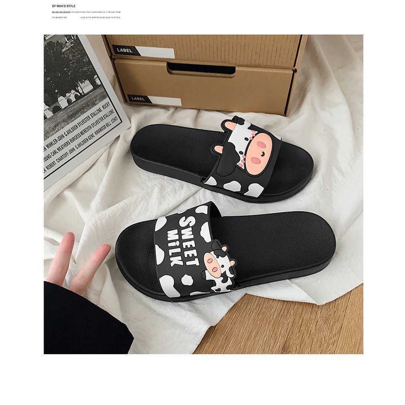 พร้อมส่ง รองเท้าแตะผู้หญิง สายSWEET MILK-วัว รองเท้าแตะยางพื้นนุ่มใส่สบาย （แนะนำให้ซื้อเพิ่ม1เบอร์)