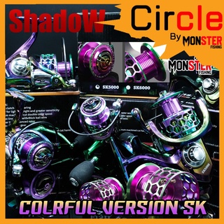 รอกตกปลา รอกสปินนิ่ง FISHING REEL COLRFUL VERSION SK1000-6000 by SHADOW (สีไทเทเนี่ยม)