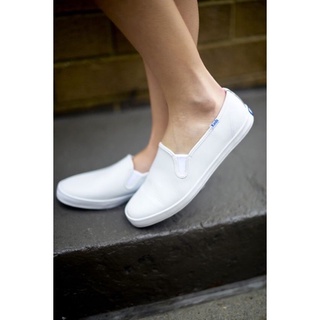 keds แท้100% slip on ขาว วัสดุผ้าแคนวาส