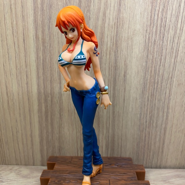 Model Figure One Piece นามิจับฉลากฐานไม้งานแท้