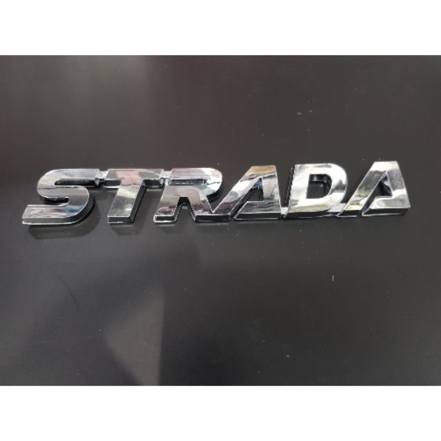 (Mitsubishi Strada Logo Strada ติดท้ายรถ