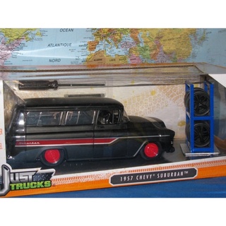 1:24 1957 Chevy Suburban+ ชุดเปลี่ยนล้อ[Jada]