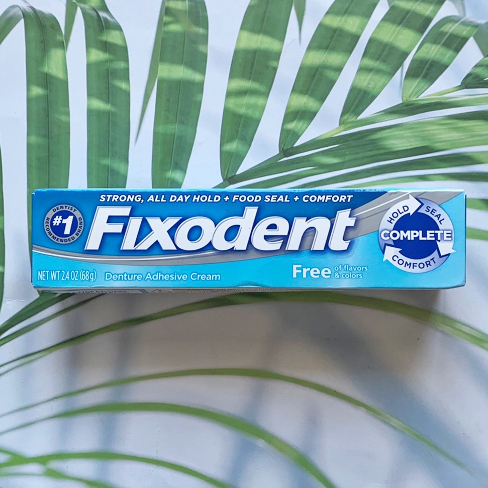 ฟิกโซเดนท์ ครีมติดฟันปลอม Complete Denture Adhesive Cream, Free of Flavors &amp; Color 68 g (Fixodent®)