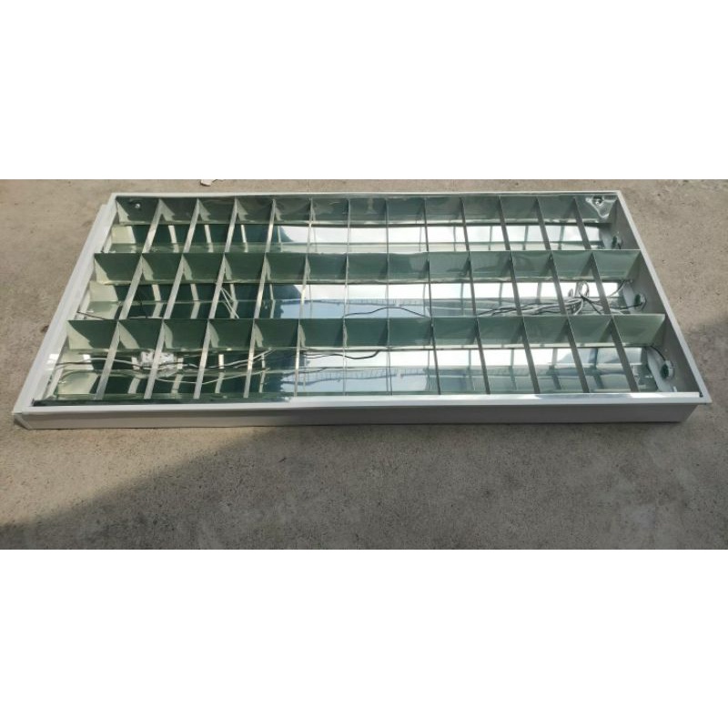 โคมตะแกรง 3x36W(3*18w Led) Reflector สะท้อนแสงแบบเงา ขนาด 60x120 มีแบบติดลอย และแบบฝังฝ้า