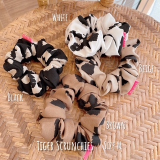 suvi scrunchies ลายเสือจากัวร์ ยางรัดผม มัดแน่น ใส่สบาย ผมไม่เป็นรอย ผ้าไหมอิตาลี