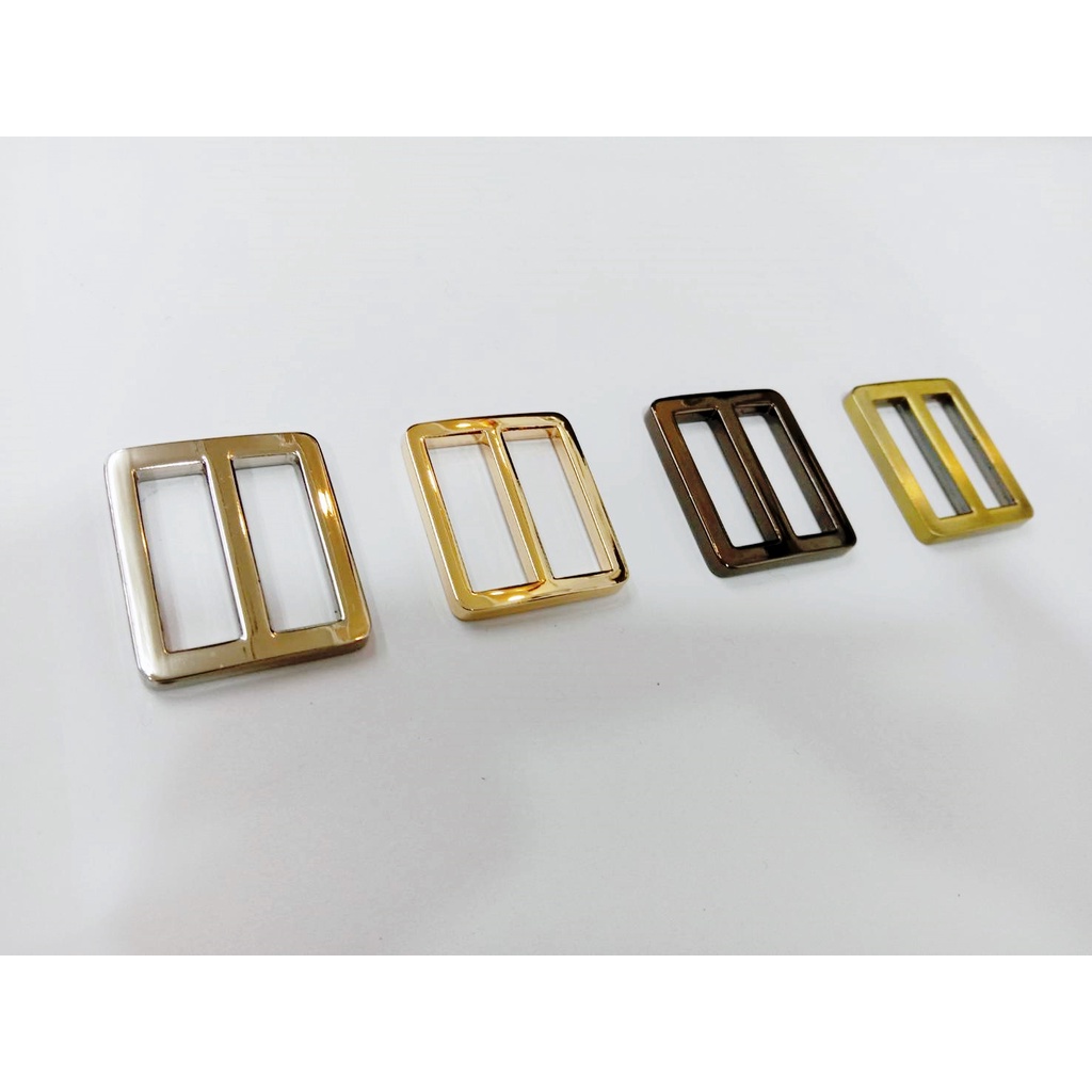 ปลีก/ส่ง (2ชิ้น) เลื่อนสายแบน 2.5ซม. 2ชิ้น งานซิ้ง ชุบเกรดA ไม่ลอก ไม่ดำ (SL0104)