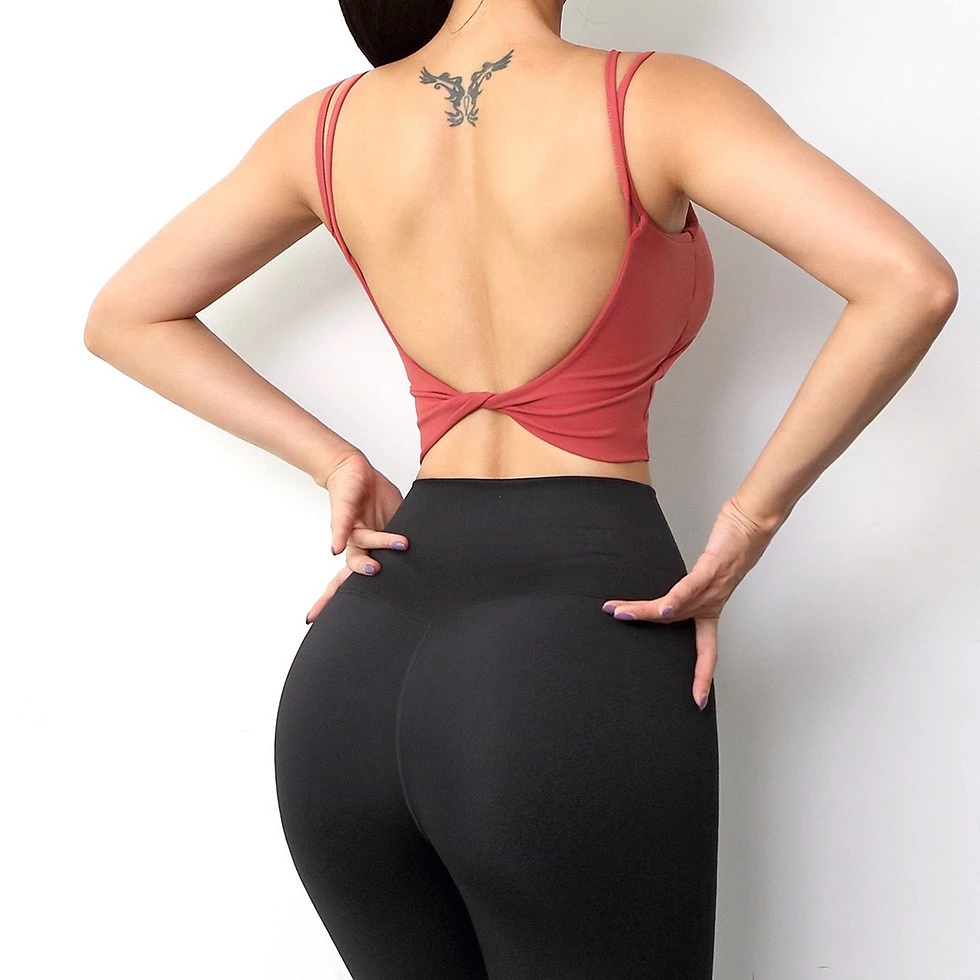 Sandman Sports สปอร์ตบรา สายคล้องไหล่ โชว์หลัง สำหรับผู้หญิง