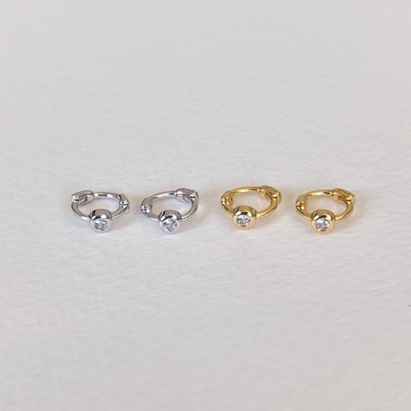 A.piece ต่างหูเงินแท้ [all silver 925] crystal one-touch 03