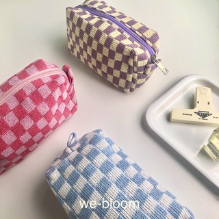 พร้อมส่ง** กระเป๋าลายตาราง ใส่เครื่องสำอาง กระเป๋าดินสอ จุของได้เยอะ มีซับใน ลายตารางหมากรุก สไตล์เกาหลี