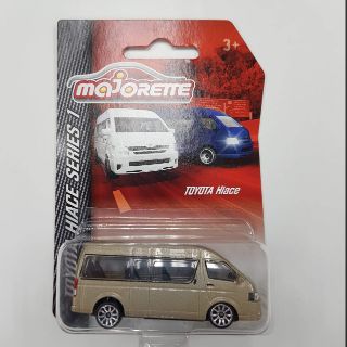 majorette รถตู้ toyota สีทอง