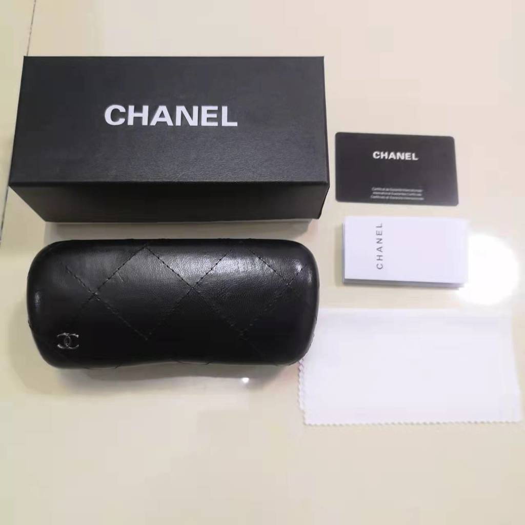 กล่องของขวัญ กล่องแว่นกันแดด ของแท้