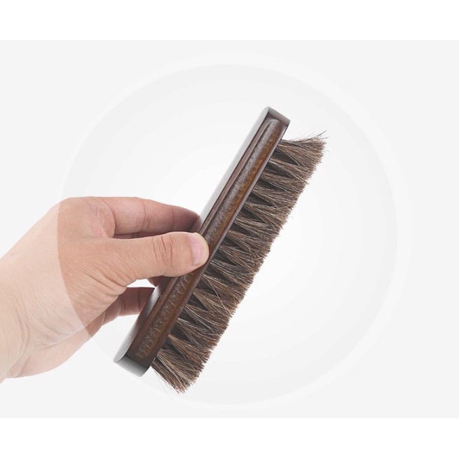 แปรงขนม้าสำหรับขัดรองเท้าหนังและเครื่องหนัง(ด้ามใหญ่)17CM.