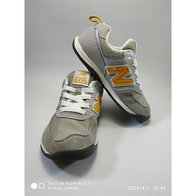 รองเท้าผ้าใบเด็ก New balance 574 classic มือสองของแท้