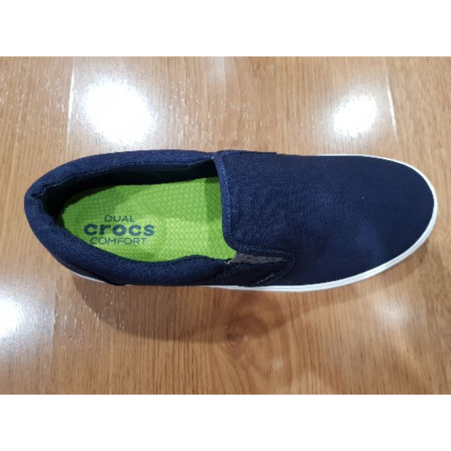 📣ลดกว่าครึ่งราคา📣 UP to 50% off 🐊รองเท้า Crocs Dual Comfort size 9UK, 43-44 EU 🐊