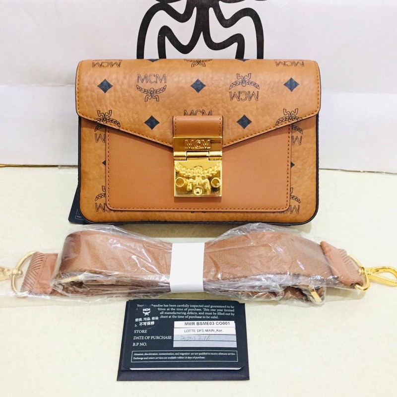 new mcm Millie crossbody small รุ่นแพท