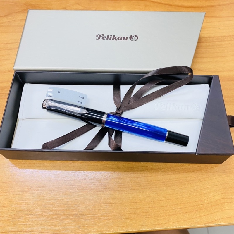 Pelikan Classic M205 Blue Marbled💙 Fountain Pen