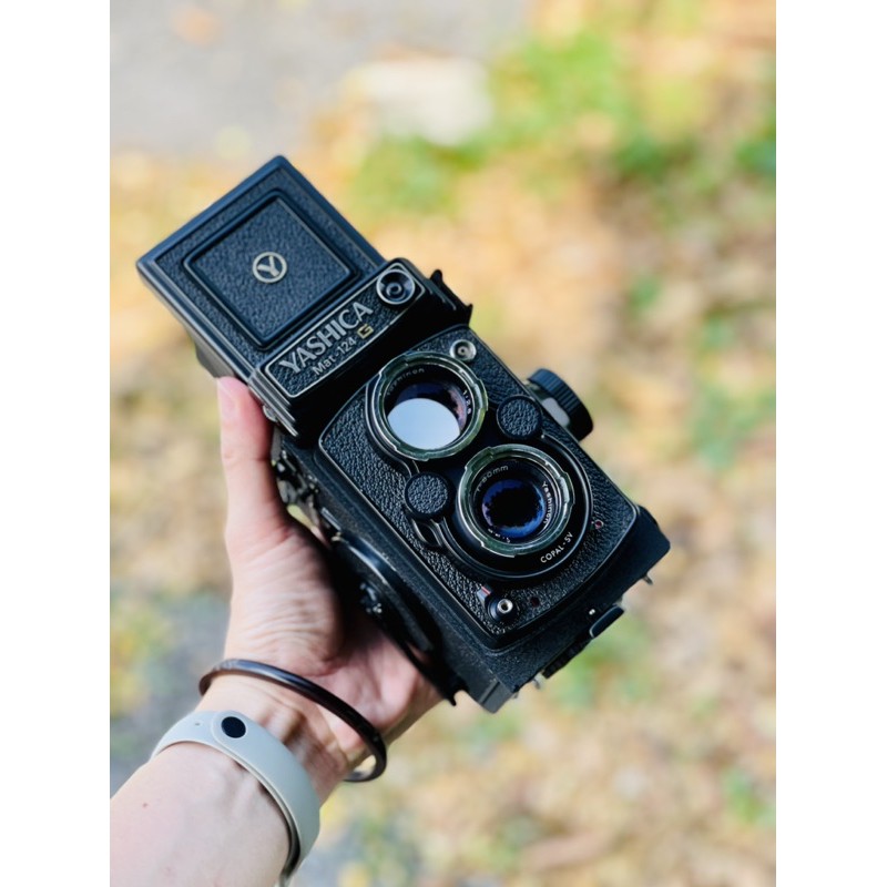 Yashica Mat-124G TLR Camera Mint