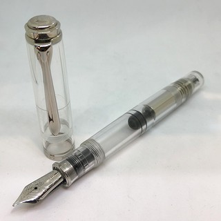 ปากกามือสอง Pelikan Souveran 805 Demonstrator Fountain Pen ปากเป็นทอง 18k white gold ขนาดลายเส้น F ตัวด้ามอคริลิค